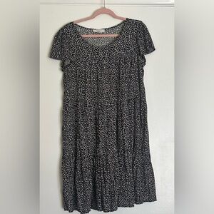 Carly Jean Los Angeles Black and White Midi Dress